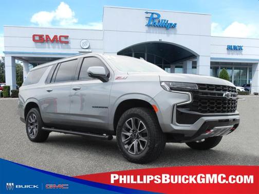 Sterling Gray Metallic 2024 Chevrolet Suburban 4WD Z71