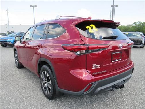 Ruby Flare Pearl 2022 Toyota Highlander XLE