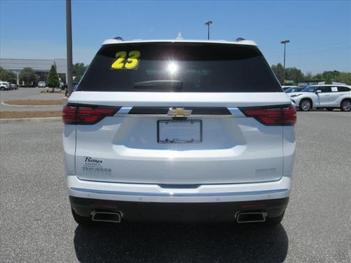 2023 Chevrolet Traverse Premier