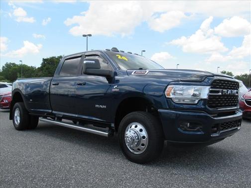 Patriot Blue Pearlcoat 2024 RAM 3500 Big Horn Crew Cab 4x4 8' Box