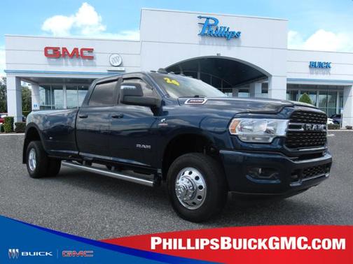 Patriot Blue Pearlcoat 2024 RAM 3500 Big Horn Crew Cab 4x4 8' Box
