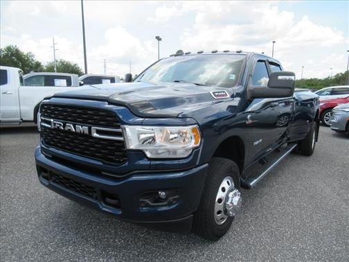 Patriot Blue Pearlcoat 2024 RAM 3500 Big Horn Crew Cab 4x4 8' Box