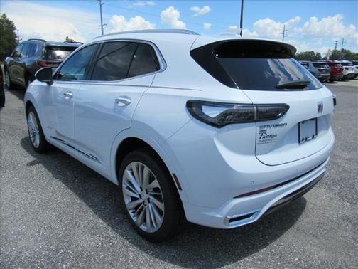 Iridescent White Tricoat 2026 Buick Envision Avenir AWD