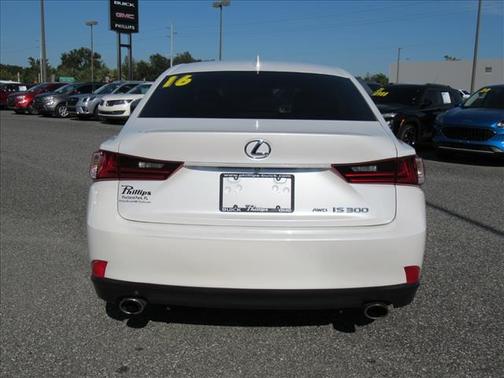 2016 Lexus IS 300 Base