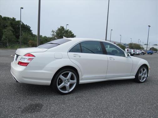 2009 Mercedes-Benz S-Class S 550