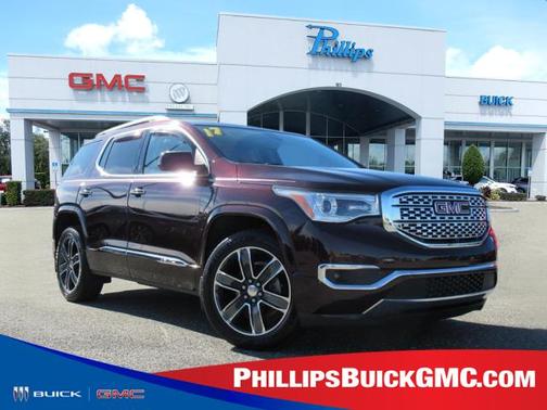 2017 GMC Acadia Denali
