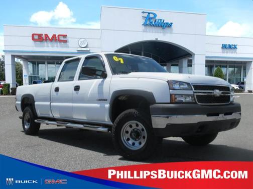 2007 Chevrolet Silverado 2500 H/D Crew Cab Classic