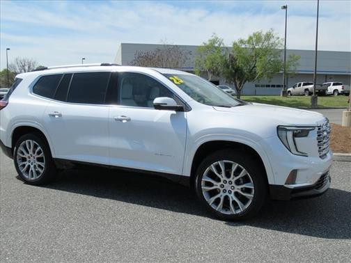 2025 GMC Acadia Denali