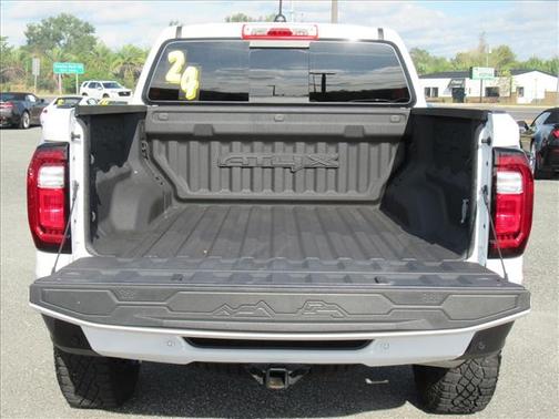 2024 GMC Canyon AT4X