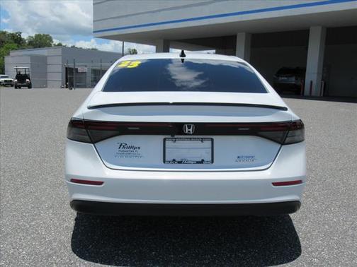 2023 Honda Accord Hybrid Base