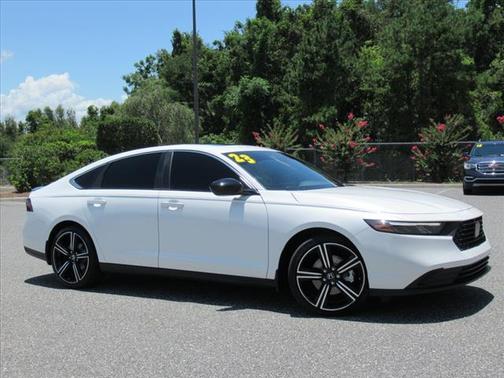 2023 Honda Accord Hybrid Base
