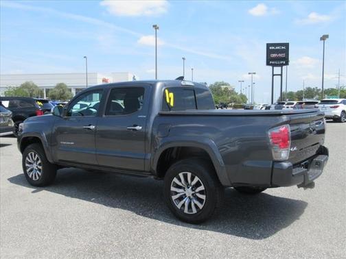 2017 Toyota Tacoma Limited