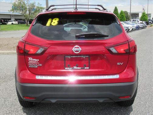 2018 Nissan Rogue Sport SV