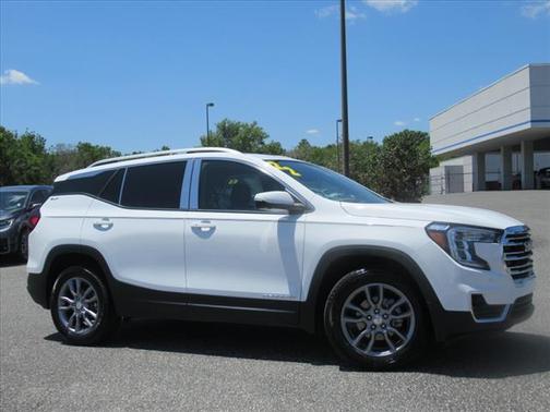 2022 GMC Terrain SLT