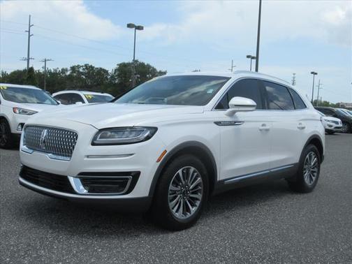 2019 Lincoln Nautilus Select