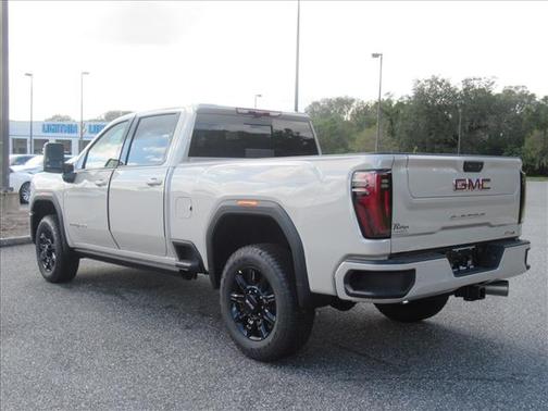 2026 GMC Sierra 2500 AT4