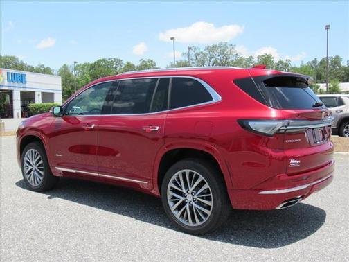 2025 Buick Enclave Avenir FWD
