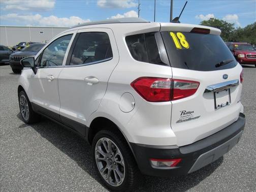 White Platinum Tri-Coat Metallic 2018 Ford EcoSport Titanium