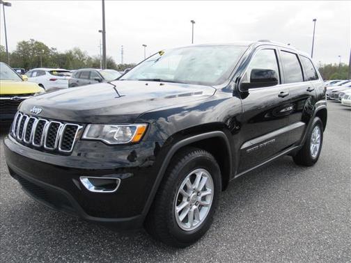 2020 Jeep Grand Cherokee Laredo