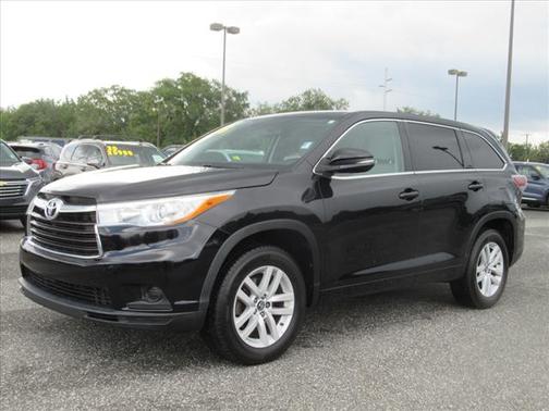 2016 Toyota Highlander LE