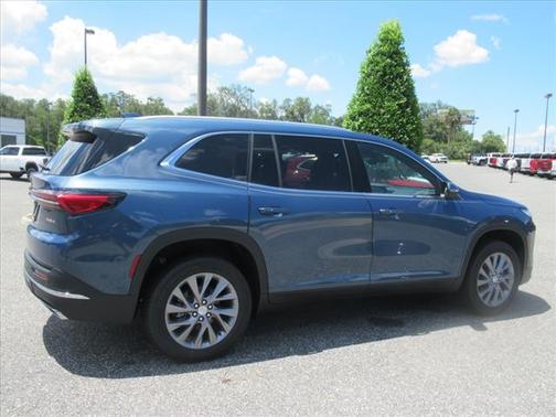 2025 Buick Enclave Preferred FWD