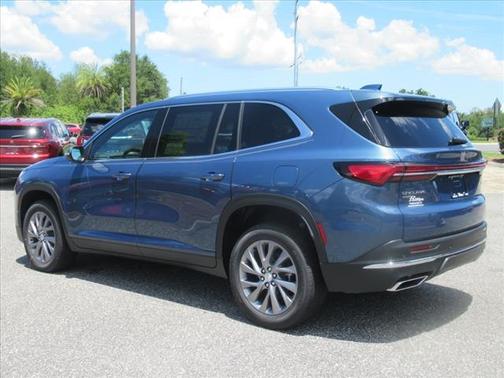 2025 Buick Enclave Preferred FWD