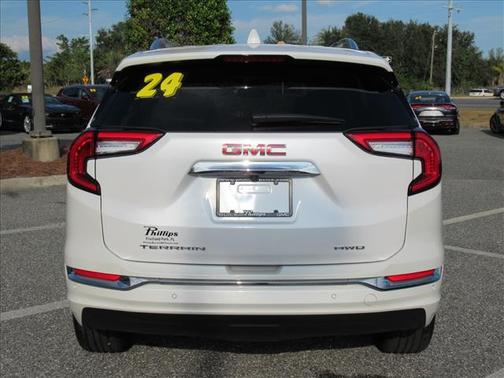 2024 GMC Terrain Denali