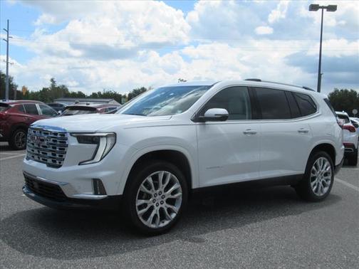 2025 GMC Acadia Denali
