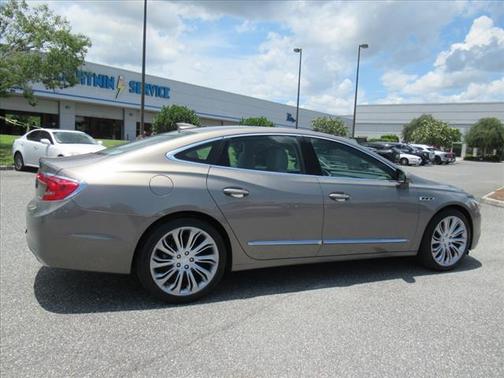 2017 Buick LaCrosse Essence