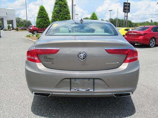 2017 Buick LaCrosse Essence