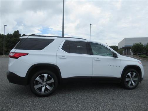 2021 Chevrolet Traverse LT Leather