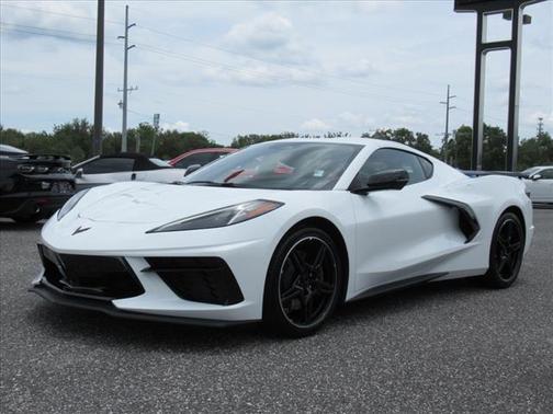 2025 Chevrolet Corvette Stingray w/1LT