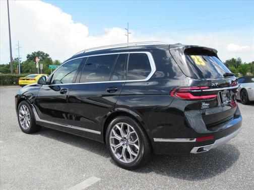 2023 BMW X7 xDrive40i