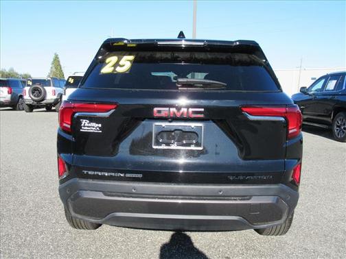 2025 GMC Terrain AWD Elevation