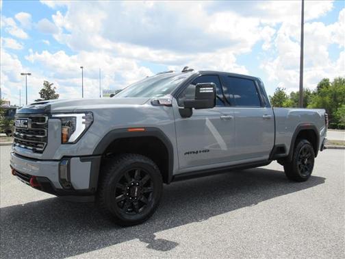 2024 GMC Sierra 2500 AT4