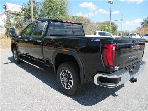 2026 GMC Sierra 2500 SLT