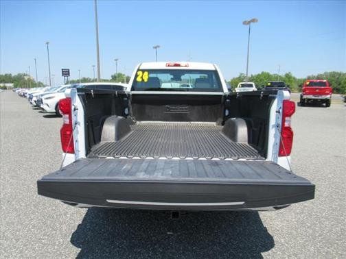 2024 Chevrolet Silverado 1500 WT