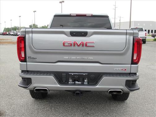 Sterling Metallic 2024 GMC Sierra 1500 AT4