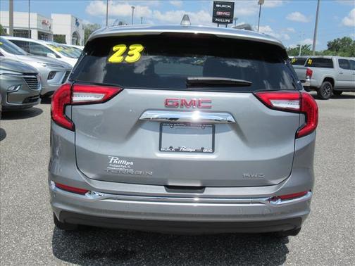 2023 GMC Terrain Denali