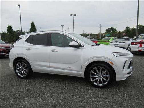White Frost Tricoat 2024 Buick Encore GX Avenir