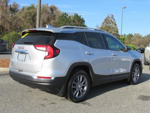 2022 GMC Terrain SLT