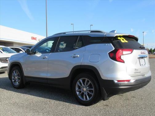 2022 GMC Terrain SLT