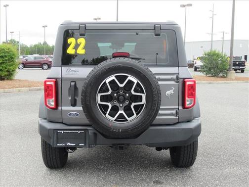 2022 Ford Bronco Base