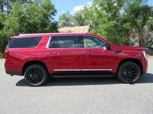 Volcanic Red Tintcoat 2026 GMC Yukon XL 4WD Elevation