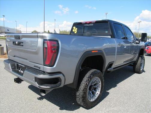 2025 GMC Sierra 2500 AT4