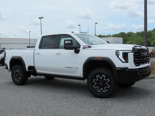 2025 GMC Sierra 2500 AT4
