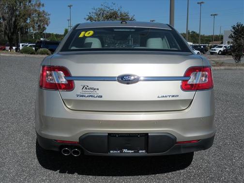 2010 Ford Taurus Limited