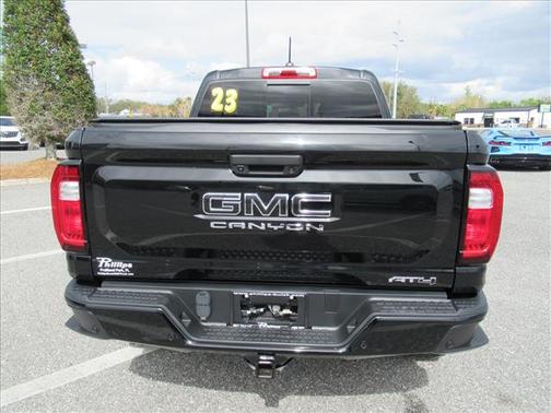 2023 GMC Canyon AT4