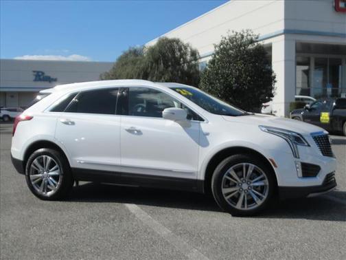 2025 Cadillac XT5 Premium Luxury
