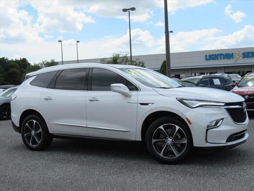 2022 Buick Enclave FWD Essence